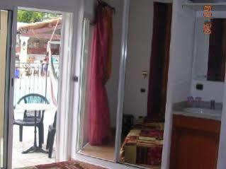 Chambres Dhotes Villa La Morena Vallauris Luaran gambar